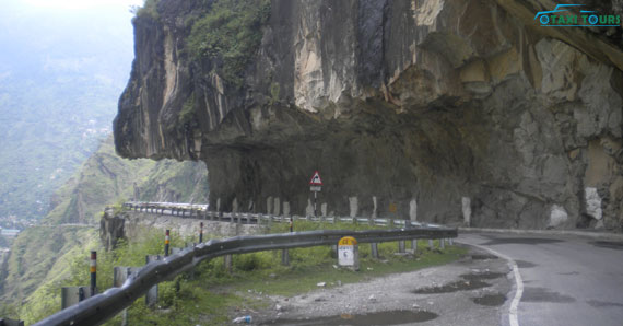Manali Kaza Kalpa Sangla Sarahan Shimla Chandigarh Taxi Tour